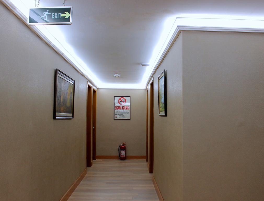 Hotel Buyuk Paris Istanbul Exterior photo